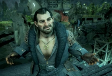 Varric with his arms outstretched in Dragon Age: The Veilguard